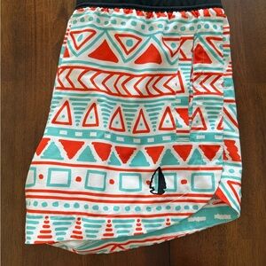 Women's Athletic Shorts with Geometric Pattern